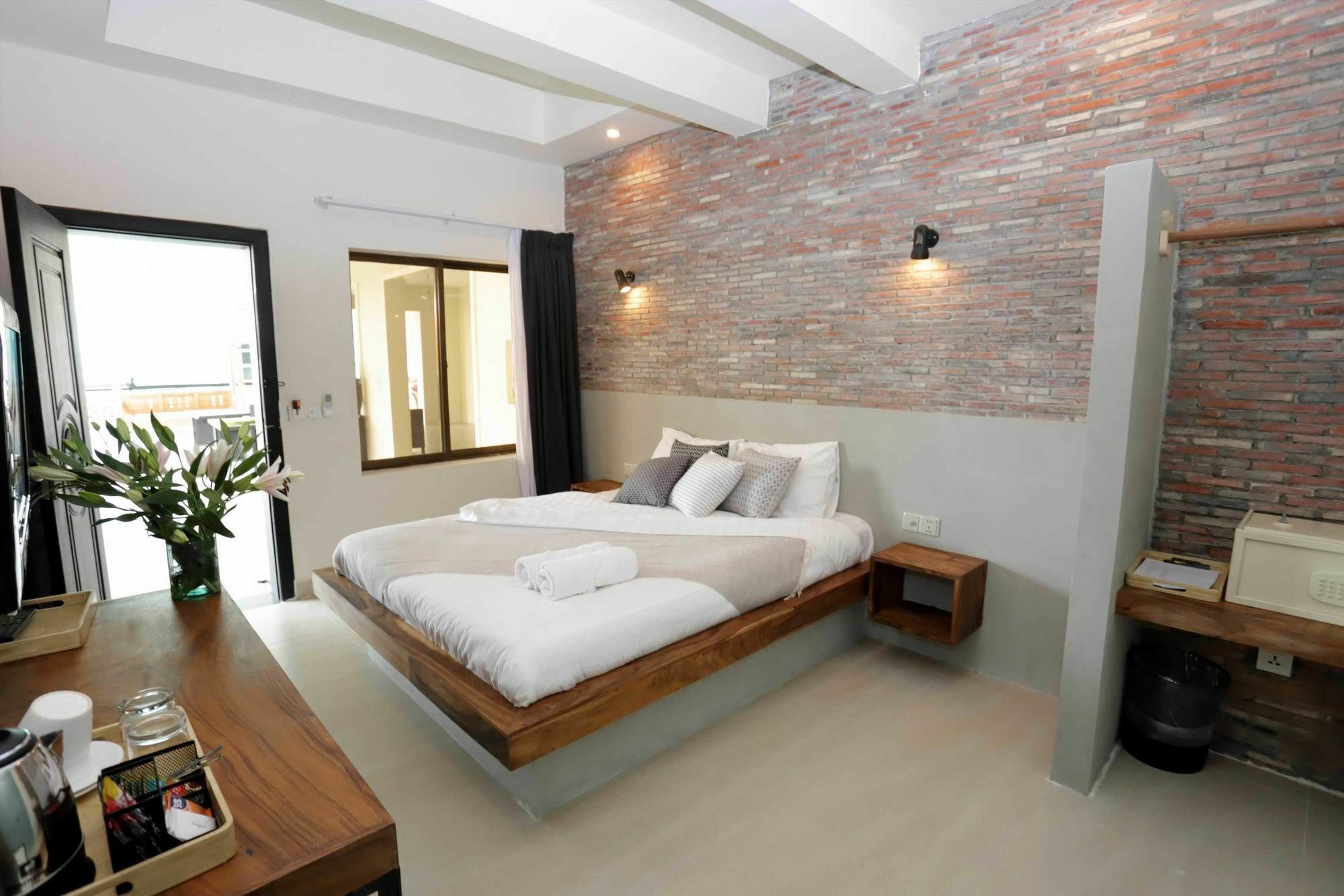 Bamboo9 Boutique Hotel Phnom Penh Bagian luar foto